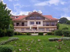  Hotel Noray  Сан-Висенте-Де-Ла-Баркера